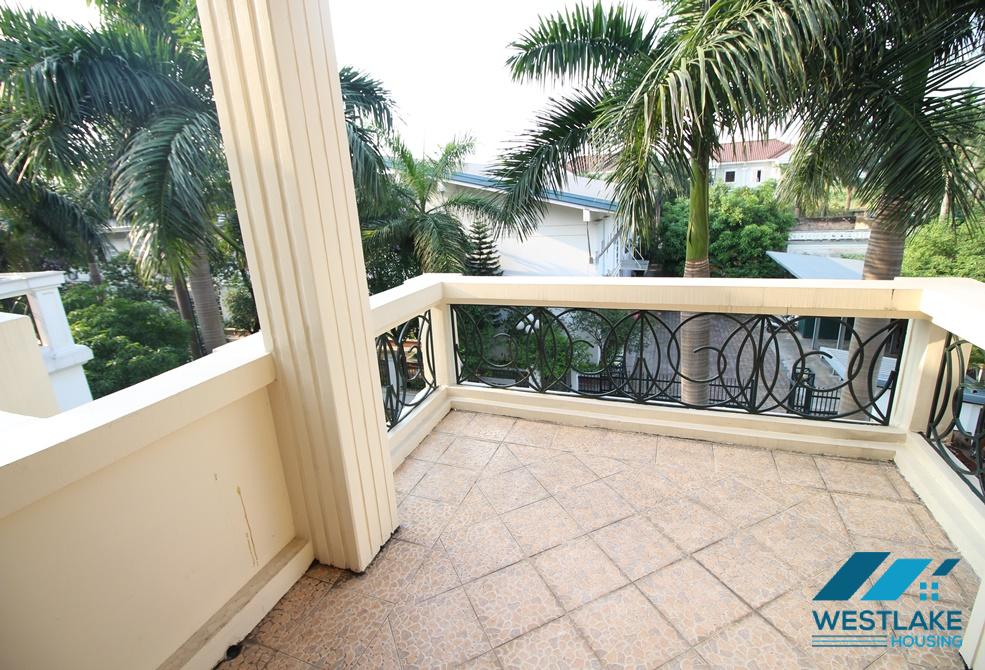 Cho thuê nhà đã được sửa sang lại với thiết kế đẹp tại khu C, quận Ciputra, Tây Hồ, Hà Nội. Cho thuê nhà đã được sửa sang lại với thiết kế đẹp tại khu C, quận Ciputra, Tây Hồ, Hà Nội.