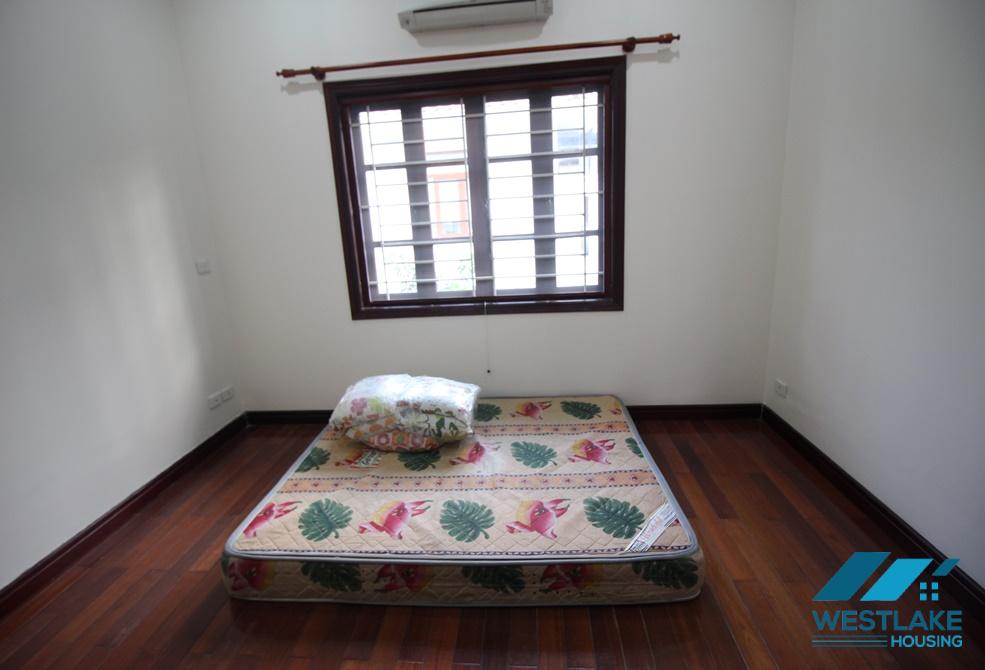 Cho thuê nhà đã được sửa sang lại với thiết kế đẹp tại khu C, quận Ciputra, Tây Hồ, Hà Nội. Cho thuê nhà đã được sửa sang lại với thiết kế đẹp tại khu C, quận Ciputra, Tây Hồ, Hà Nội.