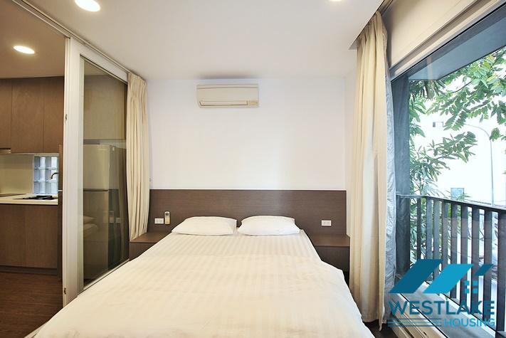 Cho Thuê Căn Hộ Một Phòng Ngủ Mới Cải Tạo Lại Đẹp, Thoáng Mát Tại Tô Ngọc Vân, Tây Hồ, Hà Nội Cho Thuê Căn Hộ Một Phòng Ngủ Mới Cải Tạo Lại Đẹp, Thoáng Mát Tại Tô Ngọc Vân, Tây Hồ, Hà Nội