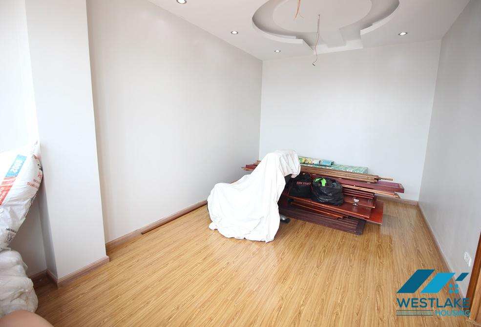 An affordable house for rent in Au Co, Tay Ho An affordable house for rent in Au Co, Tay Ho