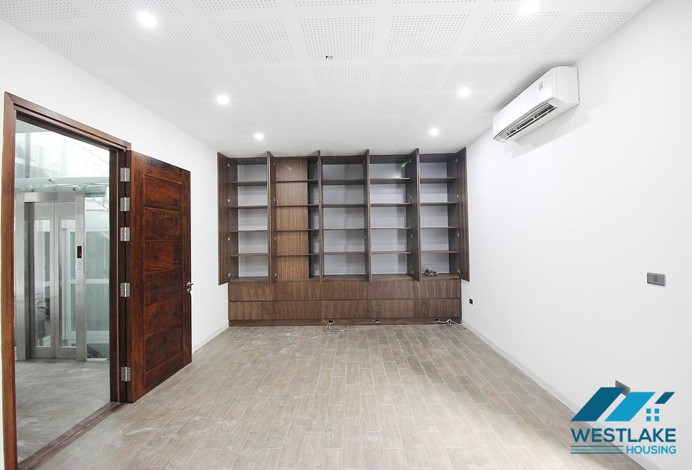 A wonderful, modern house in semi-furnished condition for rent in T Block, Ciputra A wonderful, modern house in semi-furnished condition for rent in T Block, Ciputra