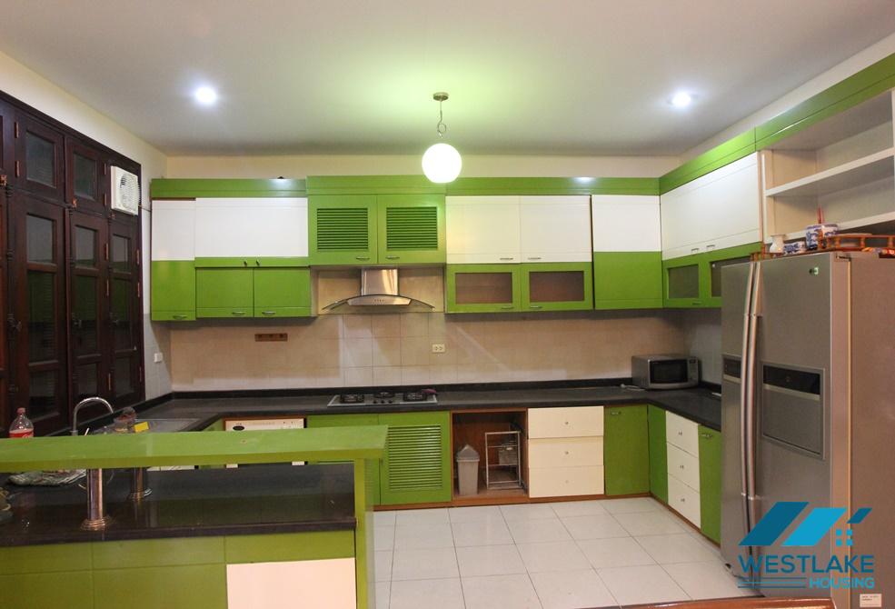 Cho thuê nhà rộng rãi tại Ciputra – Khu C, Tây Hồ, Hà Nội Cho thuê nhà rộng rãi tại Ciputra – Khu C, Tây Hồ, Hà Nội