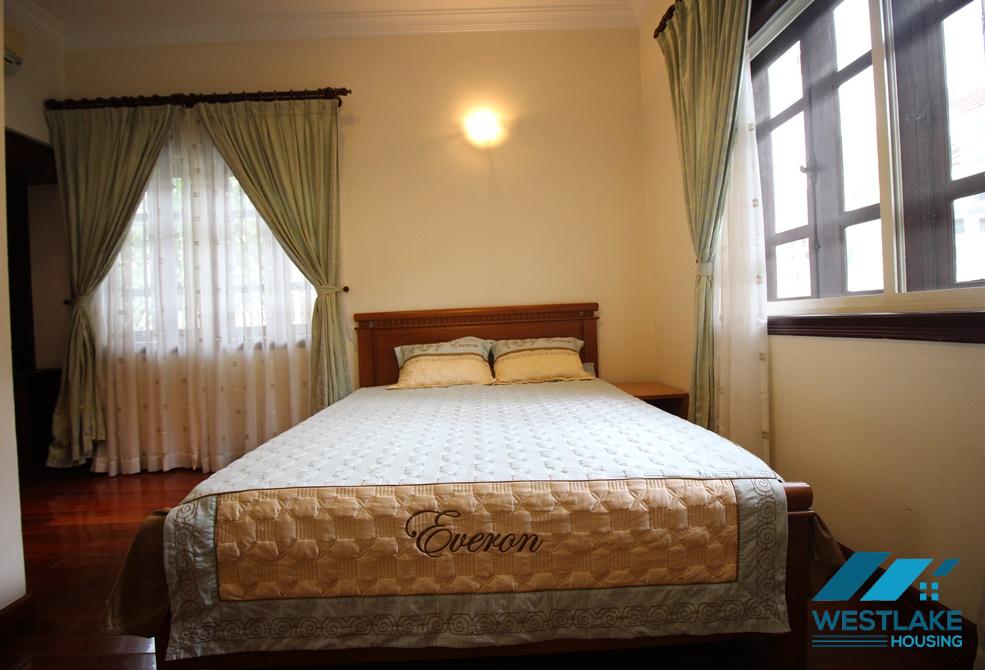 Cho thuê biệt thự sang trọng tại Ciputra – Khu C, Tây Hồ, Hà Nội