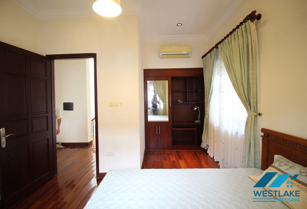 Cho thuê biệt thự sang trọng tại Ciputra – Khu C, Tây Hồ, Hà Nội