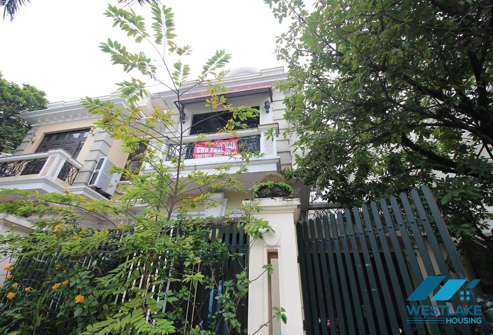 Cho thuê nhà giá hợp lý tại Khu đô thị Ciputra, Hà Nội