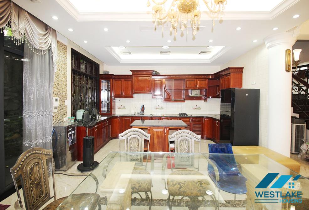 Cho thuê nhà gia đình tại Khu đô thị Ciputra, Hà Nội