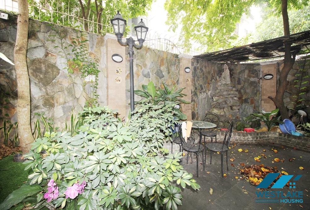 Cho thuê nhà gia đình tại Khu đô thị Ciputra, Hà Nội