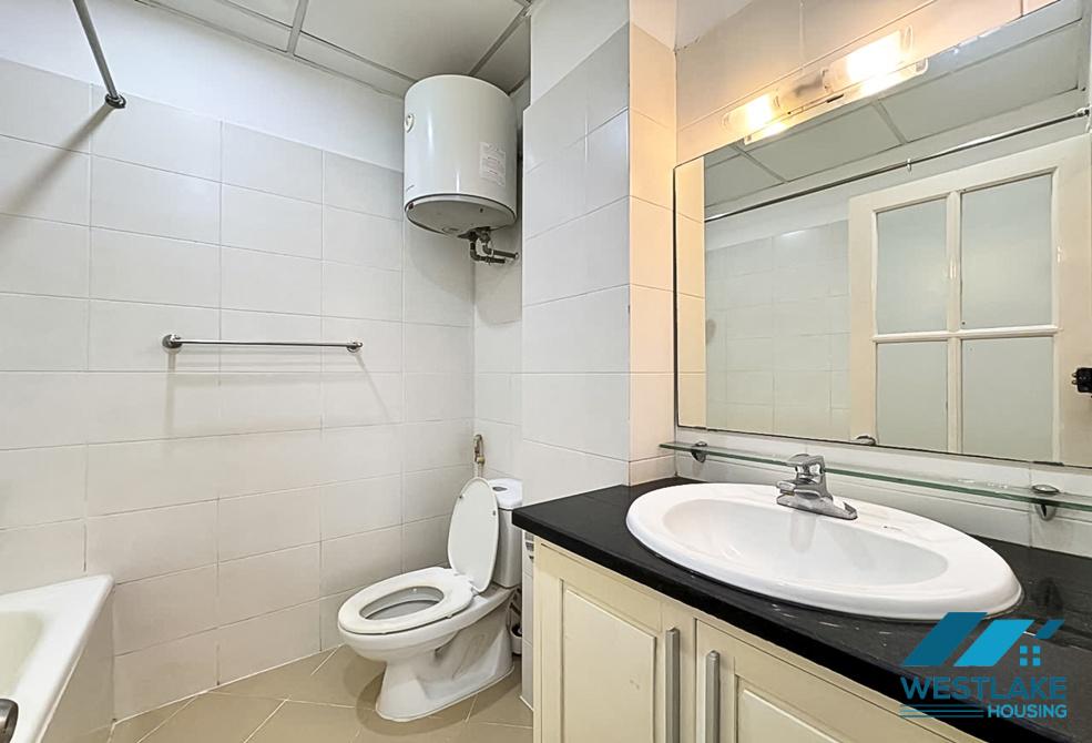 Cho Thuê Căn Hộ 2 Phòng Ngủ Rộng, Ban Công Thoáng Mát Tại Tô Ngọc Vân, Tây Hồ, Hà Nội. Cho Thuê Căn Hộ 2 Phòng Ngủ Rộng, Ban Công Thoáng Mát Tại Tô Ngọc Vân, Tây Hồ, Hà Nội.