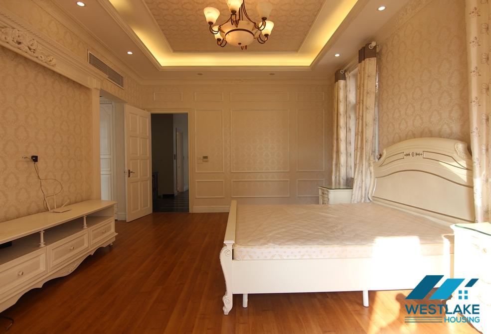 Good house for rent in Ciputra, T block, Tay Ho, Ha Noi