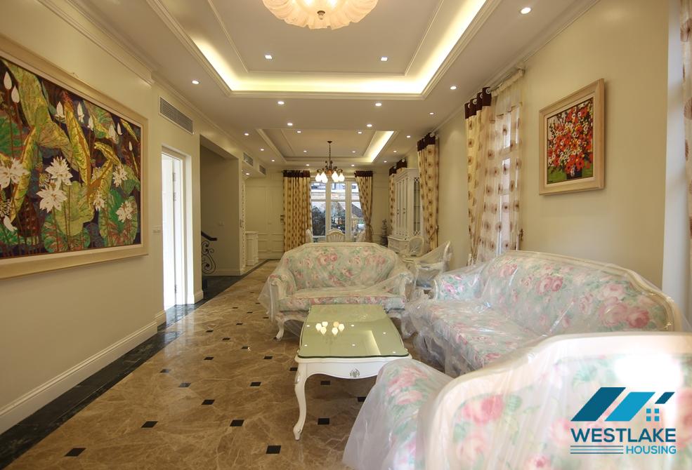 Good house for rent in Ciputra, T block, Tay Ho, Ha Noi