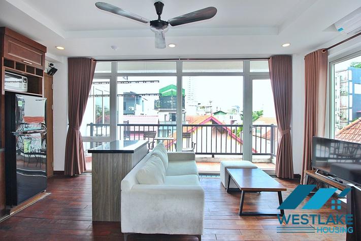 Cho Thuê Căn Hộ 1 Phòng Ngủ Ban Công,Sáng Thoáng Tại Tây Hồ, Hà Nội. Cho Thuê Căn Hộ 1 Phòng Ngủ Ban Công,Sáng Thoáng Tại Tây Hồ, Hà Nội.