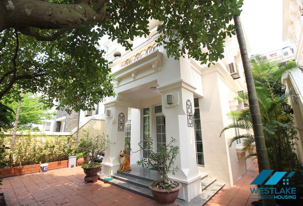 Well finished house with front and back yard for rent in Ciputra