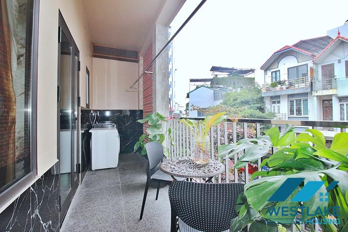 Căn Hộ 1 Phòng Ngủ Mới Đẹp, Hiện Đại, Ban Công Rộng Thoáng Cho Thuê Tại Yên Phụ, Tây Hồ, Hà Nội