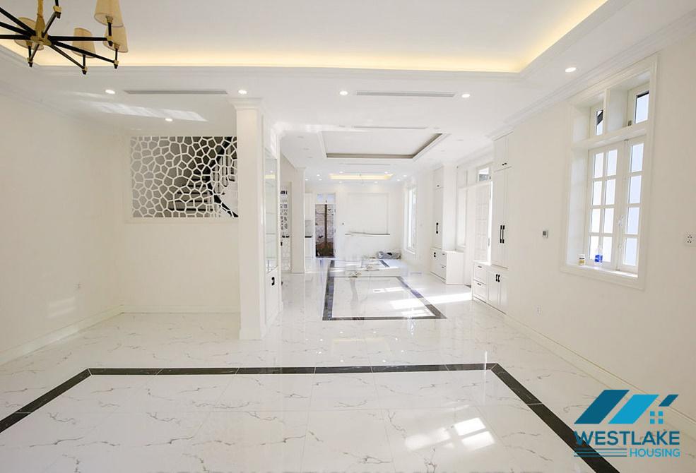 Cho thuê nhà mới cải tạo tại Khu C – Ciputra, Tây Hồ Cho thuê nhà mới cải tạo tại Khu C – Ciputra, Tây Hồ