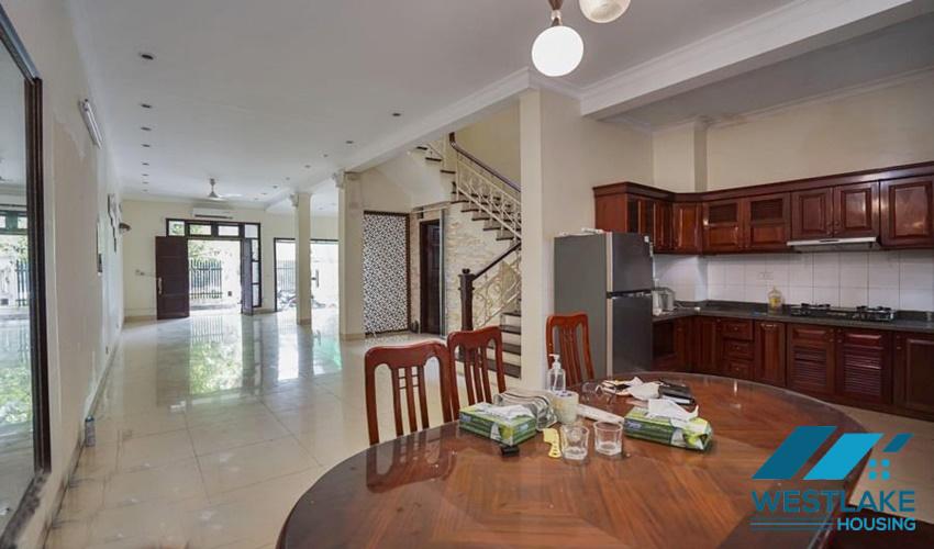 Cho thuê biệt thự gần UNIS – Ciputra, Tây Hồ Cho thuê biệt thự gần UNIS – Ciputra, Tây Hồ