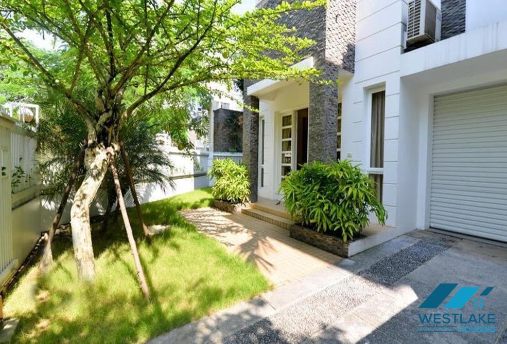 A luxurily gorgeous villa with private swimming pool for rent in Ciputra, Tay Ho, Ha Noi A luxurily gorgeous villa with private swimming pool for rent in Ciputra, Tay Ho, Ha Noi