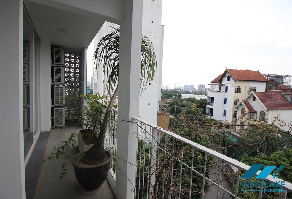 A beautiful lake view 2 bedroom apartment for rent in Tay Ho, Ha Noi