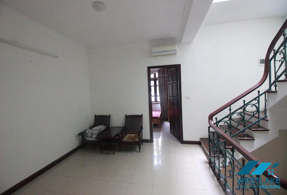 Cho thuê nhà đẹp, đầy đủ nội thất tại Ciputra – Tây Hồ, Hà Nội Cho thuê nhà đẹp, đầy đủ nội thất tại Ciputra – Tây Hồ, Hà Nội