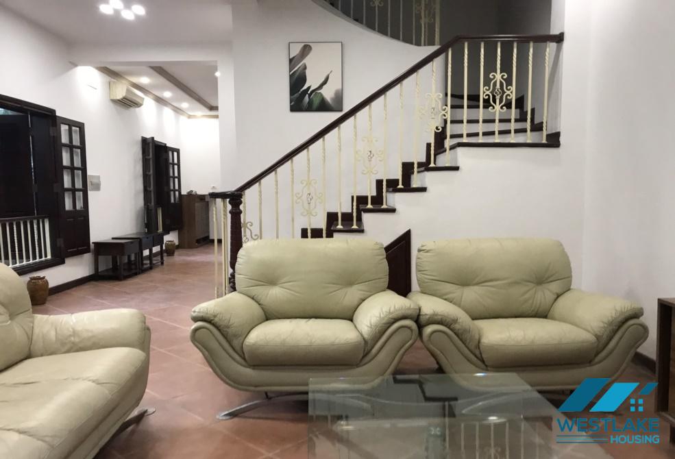 Cho thuê biệt thự tại Ciputra – Tây Hồ, Hà Nội. Cho thuê biệt thự tại Ciputra – Tây Hồ, Hà Nội.