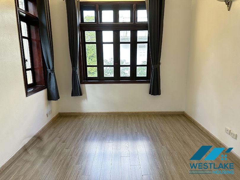 Cho thuê biệt thự rộng tại Khu C – Ciputra, Tây Hồ Cho thuê biệt thự rộng tại Khu C – Ciputra, Tây Hồ