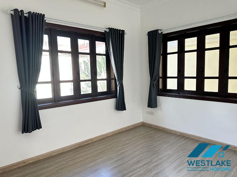 Cho thuê biệt thự rộng tại Khu C – Ciputra, Tây Hồ Cho thuê biệt thự rộng tại Khu C – Ciputra, Tây Hồ