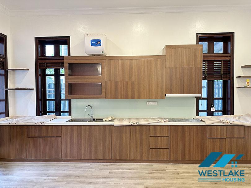 Cho thuê biệt thự rộng tại Khu C – Ciputra, Tây Hồ Cho thuê biệt thự rộng tại Khu C – Ciputra, Tây Hồ