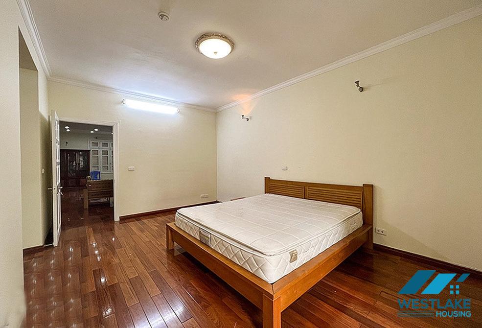 4 bedrooms villa for rent in T block, Ciputra, Tay Ho, Ha Noi 4 bedrooms villa for rent in T block, Ciputra, Tay Ho, Ha Noi