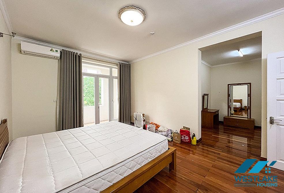 4 bedrooms villa for rent in T block, Ciputra, Tay Ho, Ha Noi 4 bedrooms villa for rent in T block, Ciputra, Tay Ho, Ha Noi