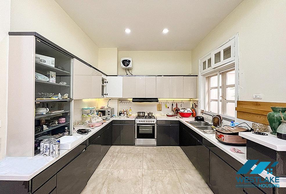 4 bedrooms villa for rent in T block, Ciputra, Tay Ho, Ha Noi 4 bedrooms villa for rent in T block, Ciputra, Tay Ho, Ha Noi