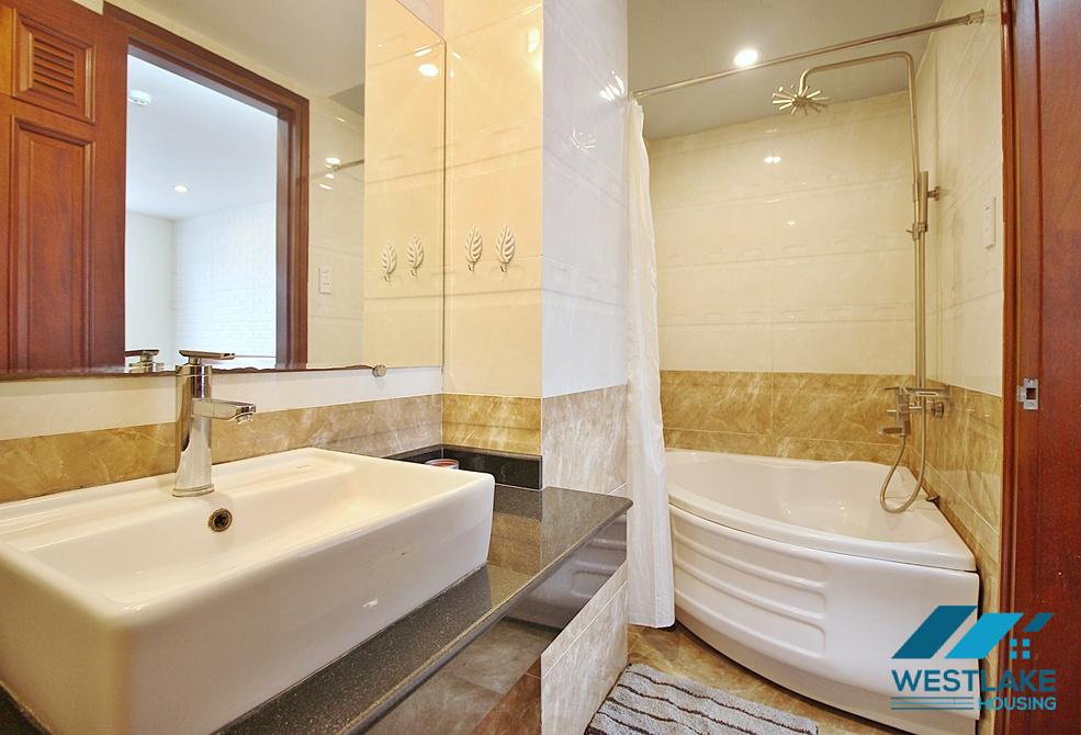Spacious 04 bedrooms apartment on Xuan Dieu street for rent in Tay Ho, Ha Noi Spacious 04 bedrooms apartment on Xuan Dieu street for rent in Tay Ho, Ha Noi