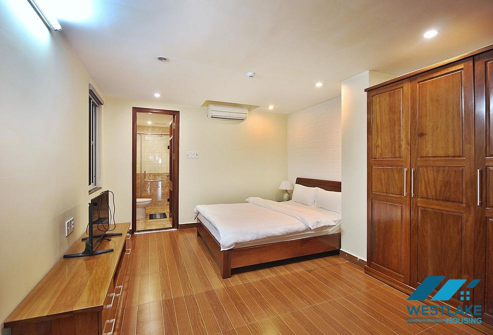 Spacious 04 bedrooms apartment on Xuan Dieu street for rent in Tay Ho, Ha Noi Spacious 04 bedrooms apartment on Xuan Dieu street for rent in Tay Ho, Ha Noi