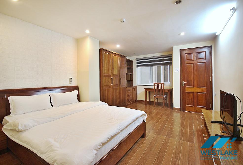 Spacious 04 bedrooms apartment on Xuan Dieu street for rent in Tay Ho, Ha Noi Spacious 04 bedrooms apartment on Xuan Dieu street for rent in Tay Ho, Ha Noi
