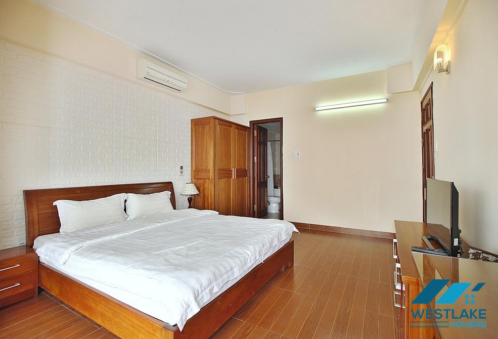 Spacious 04 bedrooms apartment on Xuan Dieu street for rent in Tay Ho, Ha Noi Spacious 04 bedrooms apartment on Xuan Dieu street for rent in Tay Ho, Ha Noi