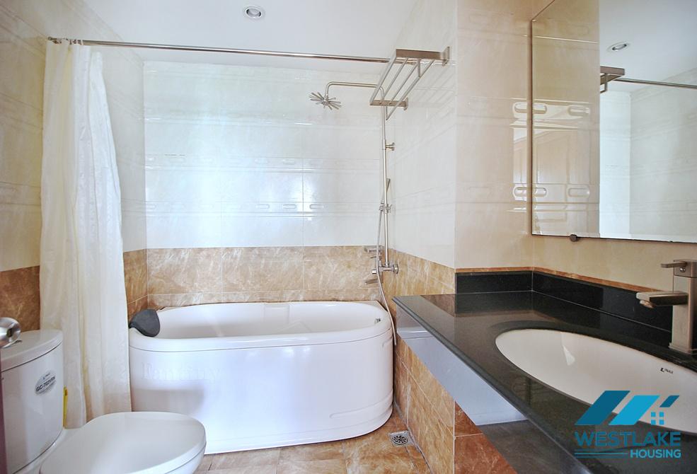 Spacious 04 bedrooms apartment on Xuan Dieu street for rent in Tay Ho, Ha Noi Spacious 04 bedrooms apartment on Xuan Dieu street for rent in Tay Ho, Ha Noi