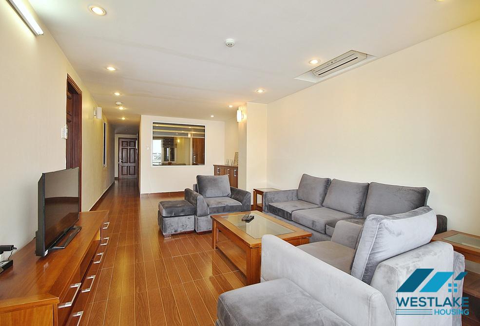 Spacious 04 bedrooms apartment on Xuan Dieu street for rent in Tay Ho, Ha Noi Spacious 04 bedrooms apartment on Xuan Dieu street for rent in Tay Ho, Ha Noi