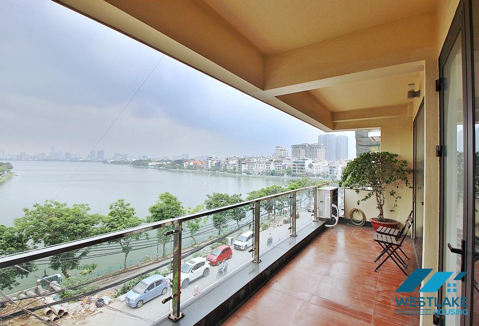 Spacious 04 bedrooms apartment on Xuan Dieu street for rent in Tay Ho, Ha Noi Spacious 04 bedrooms apartment on Xuan Dieu street for rent in Tay Ho, Ha Noi