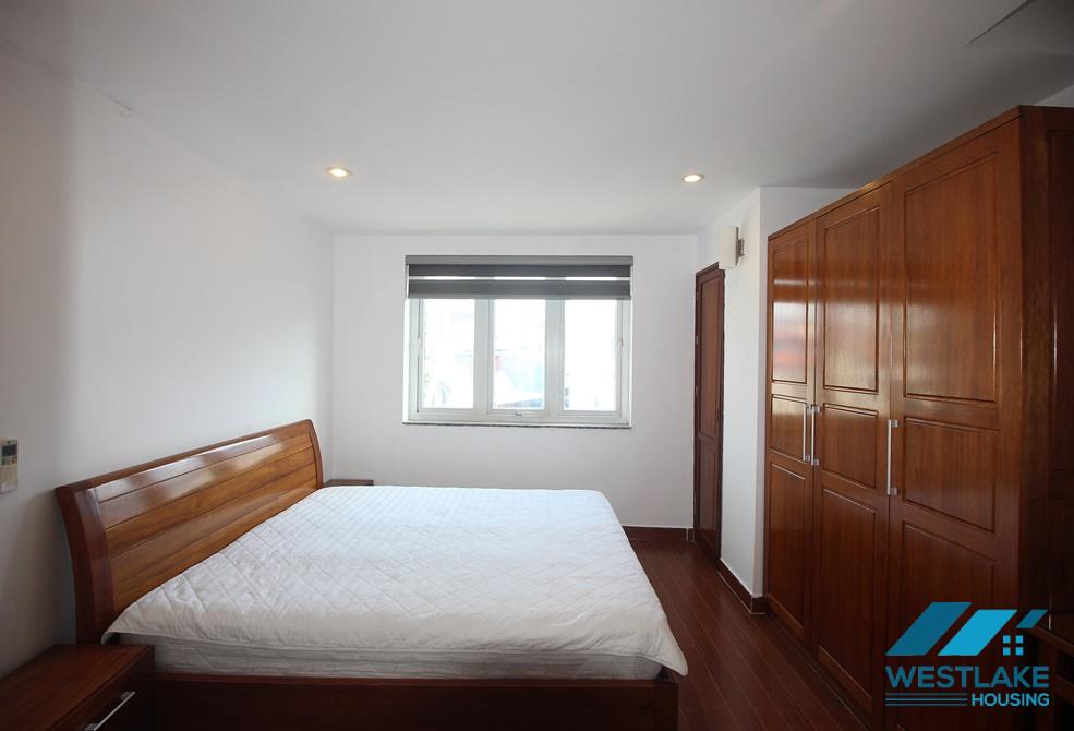 Large size 04 bedroom apartment for rent in Tay Ho, Ha Noi Large size 04 bedroom apartment for rent in Tay Ho, Ha Noi
