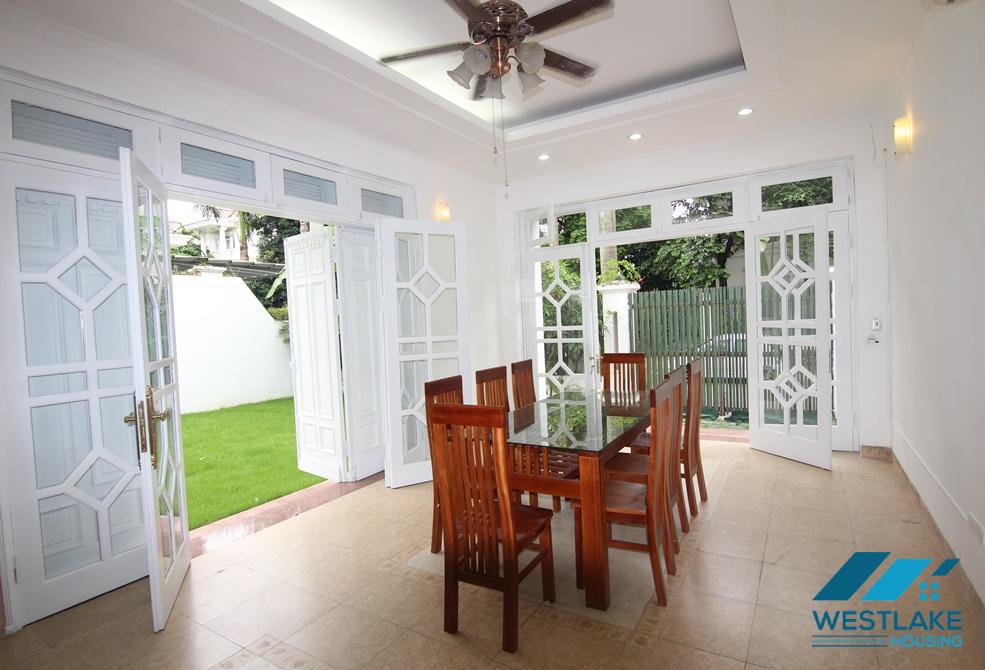 Cho thuê biệt thự siêu sang tại Ciputra – Tây Hồ, Hà Nội