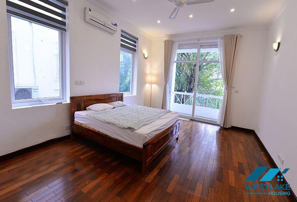 Biệt thự hiện đại có vườn tại Ciputra – Khu T, Tây Hồ