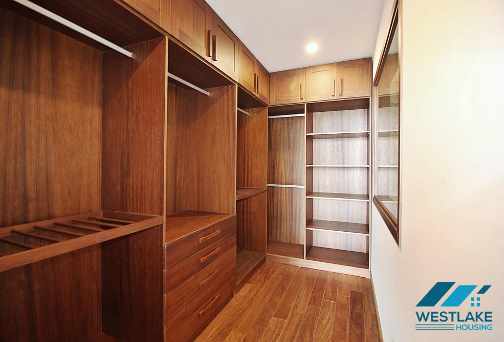 A newly 4 bedroom duplex apartment for rent in Tay Ho, Ha Noi