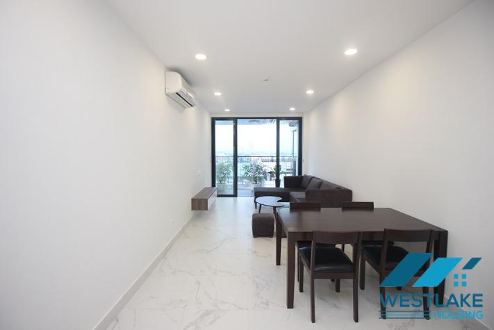 Cho Thuê Căn Hộ 2 Phòng Ngủ, Ban Công View Hồ Thoáng Mát Tại Đường Xuân Diệu, Tây Hồ