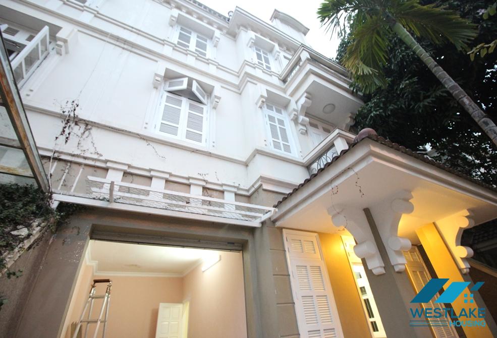 A house for rent in Ciputra T block, Tay Ho ward, Ha Noi