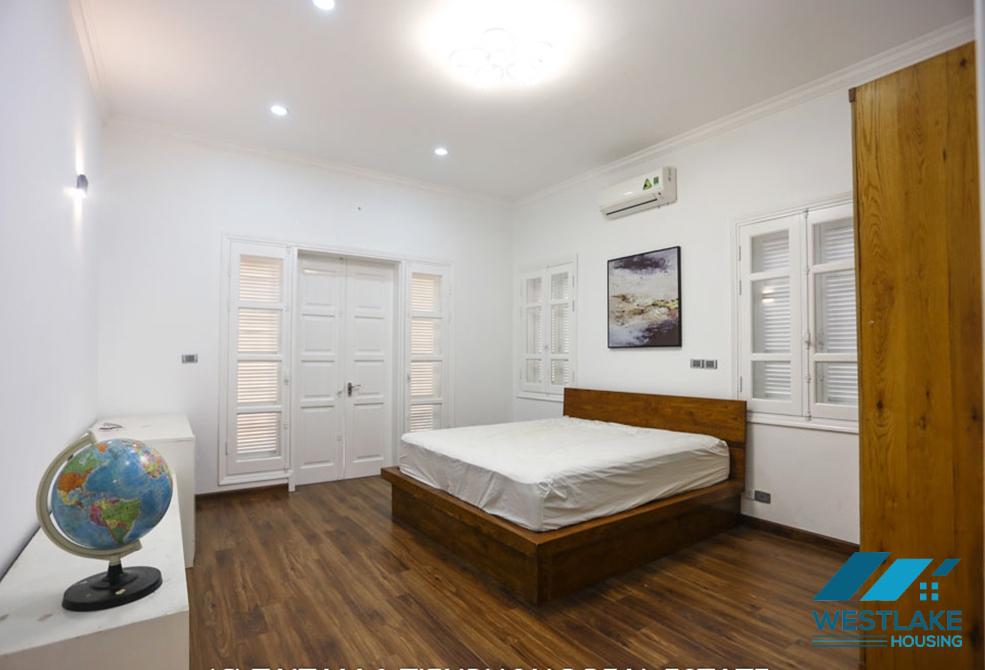 Cho thuê nhà đẹp tại Khu T – Ciputra, Tây Hồ