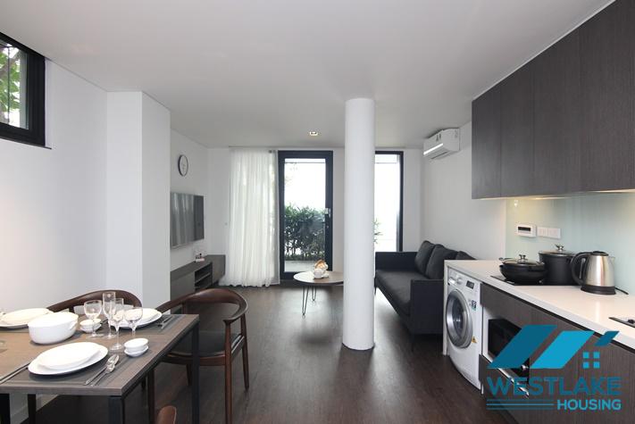 Cho Thuê Căn Hộ 1 Phòng Ngủ Hiện Đại  Tại Đường Quang Khánh Tây Hồ, Hà Nội