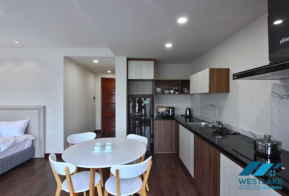 A nice and bright studio for rent in Au Co, Tay Ho, Ha Noi