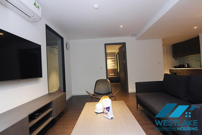 Cho Thuê Căn Hộ Sang Trọng Một Phòng Ngủ Có Sân Rộng  Đẹp Tại Quảng Khánh Tây Hồ, Hà Nội