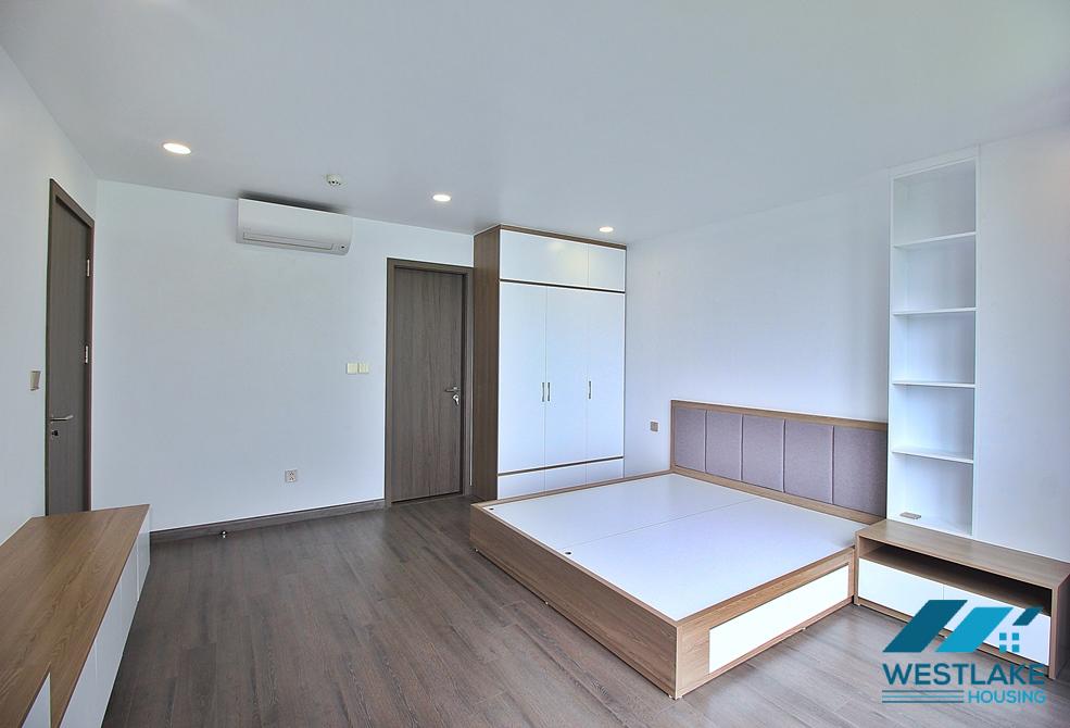 Lake view and brand new 2 beds apartment for rent in Nguyen Dinh Thi st, Tay Ho ward, Ha Noi