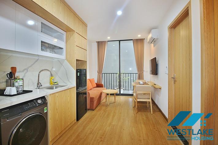 Cho Thuê Căn Hộ 1 Phòng Ngủ Mới, Đẹp Sáng Thoáng Tại Tô Ngọc Vân Tây Hồ, Hà Nội