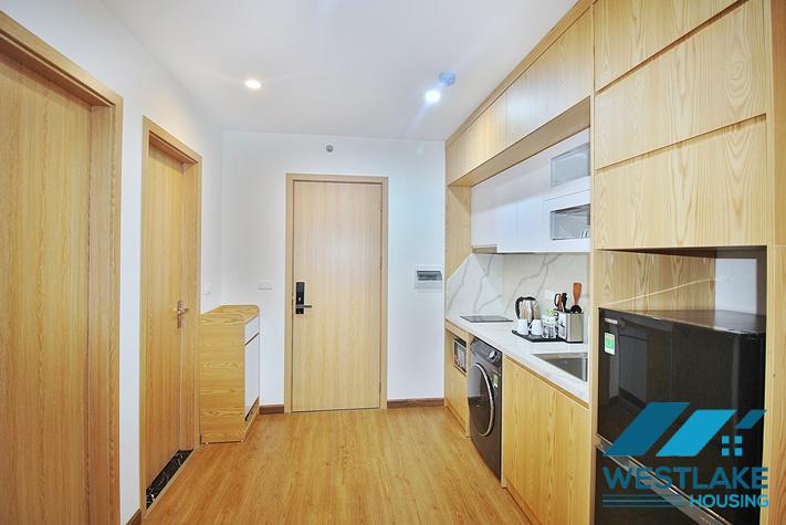 Cho Thuê Căn Hộ 1 Phòng Ngủ Mới, Đẹp Sáng Thoáng Tại Tô Ngọc Vân Tây Hồ, Hà Nội