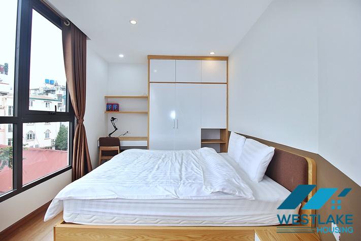 Căn Hộ 1 Phòng Ngủ Mới Đẹp, Ban Công Vieu Hồ Sáng Thoáng Tại Tô Ngọc Vân Tây Hồ, Hà Nội